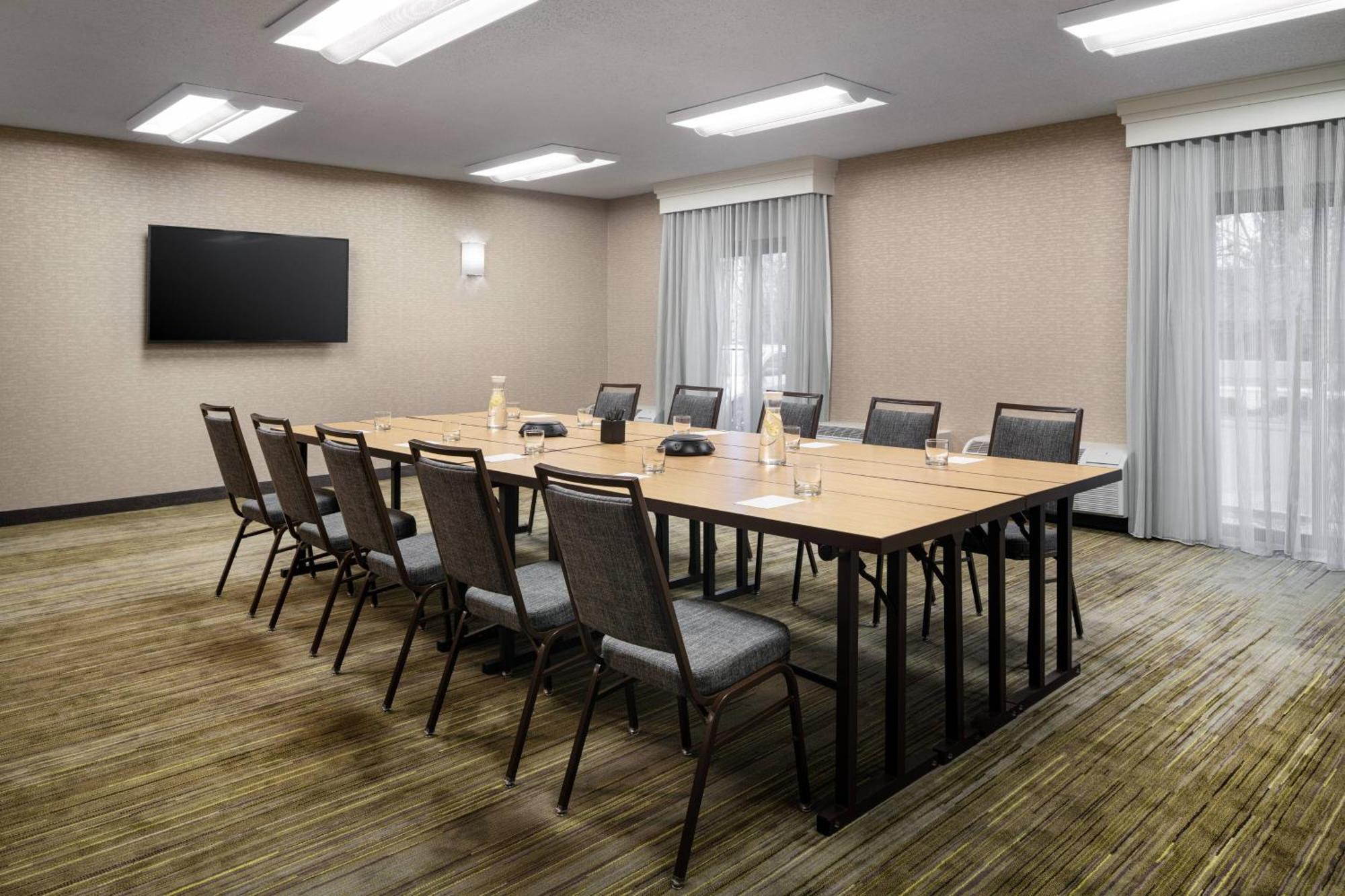 Courtyard By Marriott Boulder Hotel Bagian luar foto